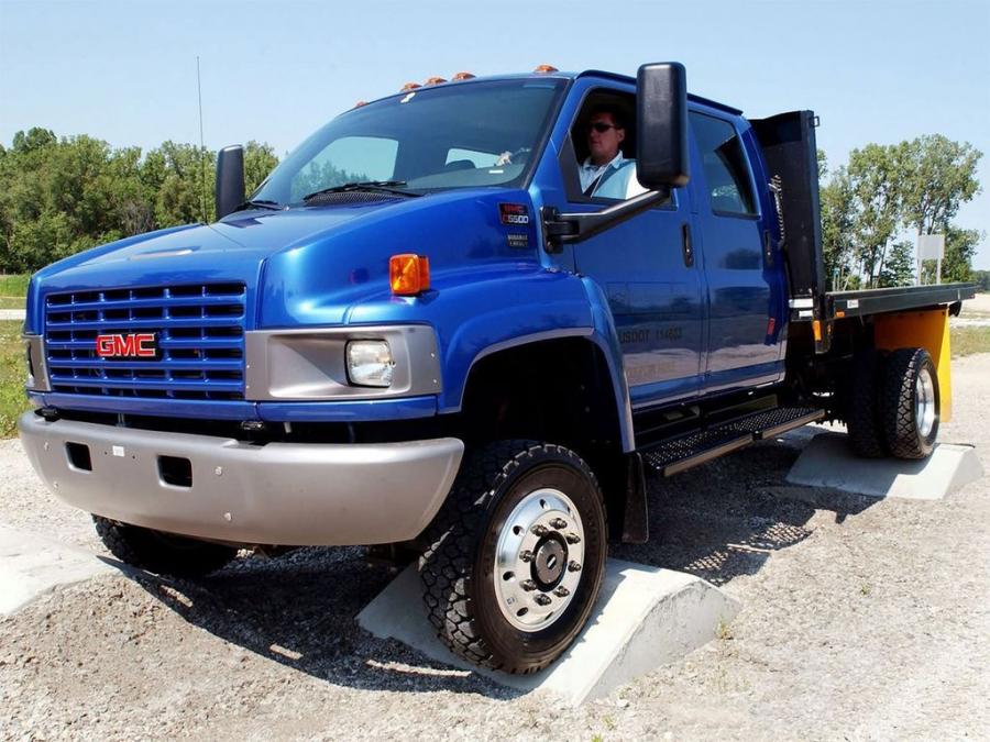  GMC TopKick C5500 Crew Cab 2004 года  (фото 5 из 7)